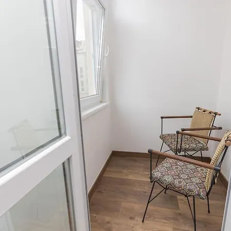 Apartment The House 1