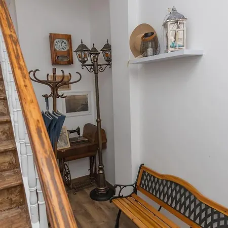 The House 1 아파트 *